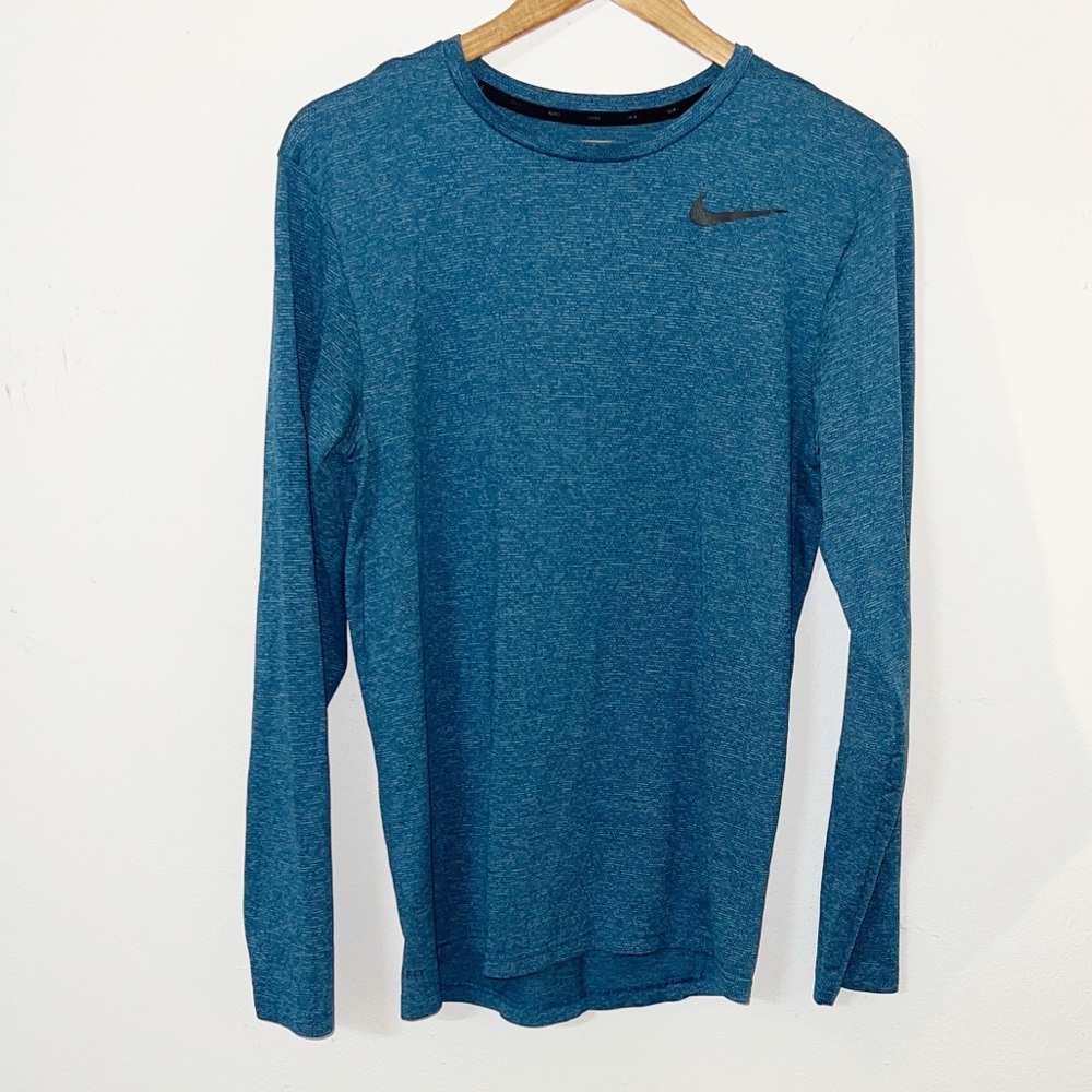 Nike Dri-fit blue men’s long sleeve active shirt